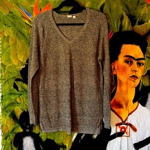 Gap sweater gently used grey women’s xl box7